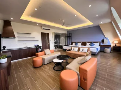 King Studio with Sofa Bed — Elysinam Boutique Hotel Ha Long